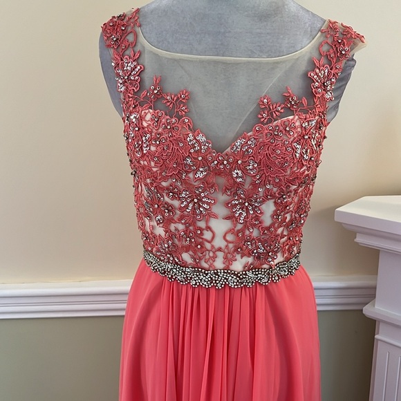 NIGHT STUDIO Coral Rhinestone PROM Embroidered Bodice  Bridesmaid Dress 8 - Picture 5 of 16